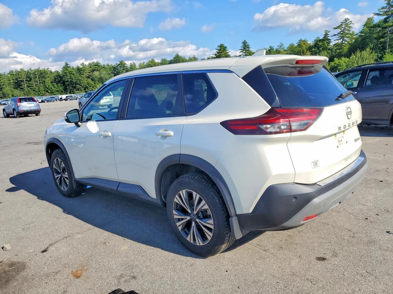 2023 Nissan Rogue Sv - Фото 2
