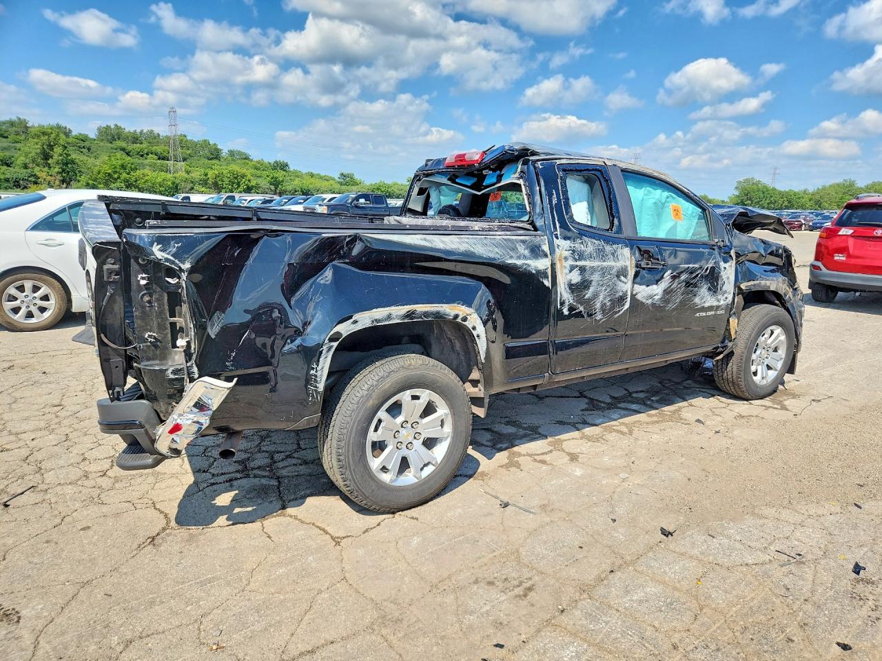 2022 Chevrolet Colorado Lt - Image 3