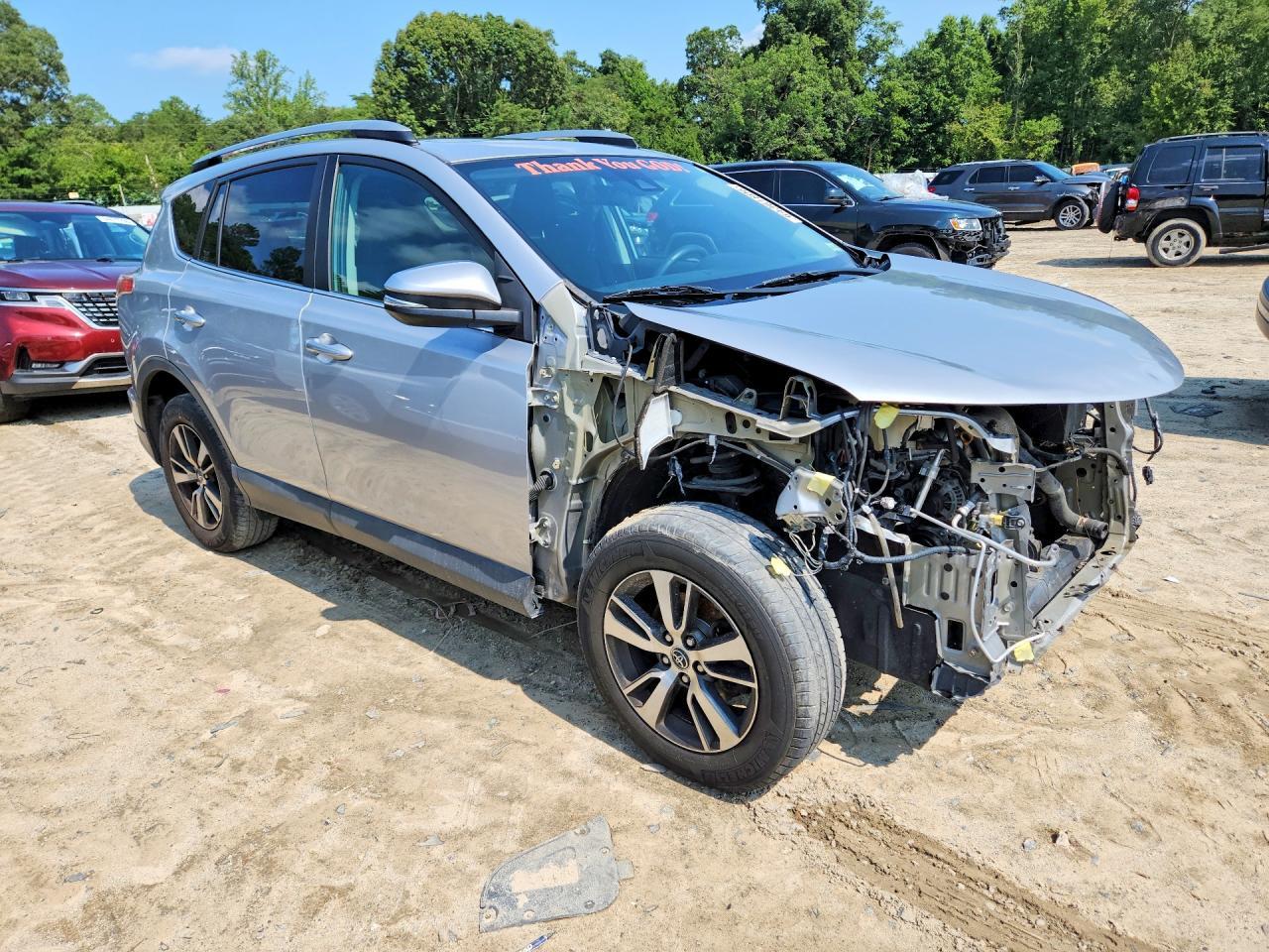 2017 Toyota Rav4 Xle - Image 4