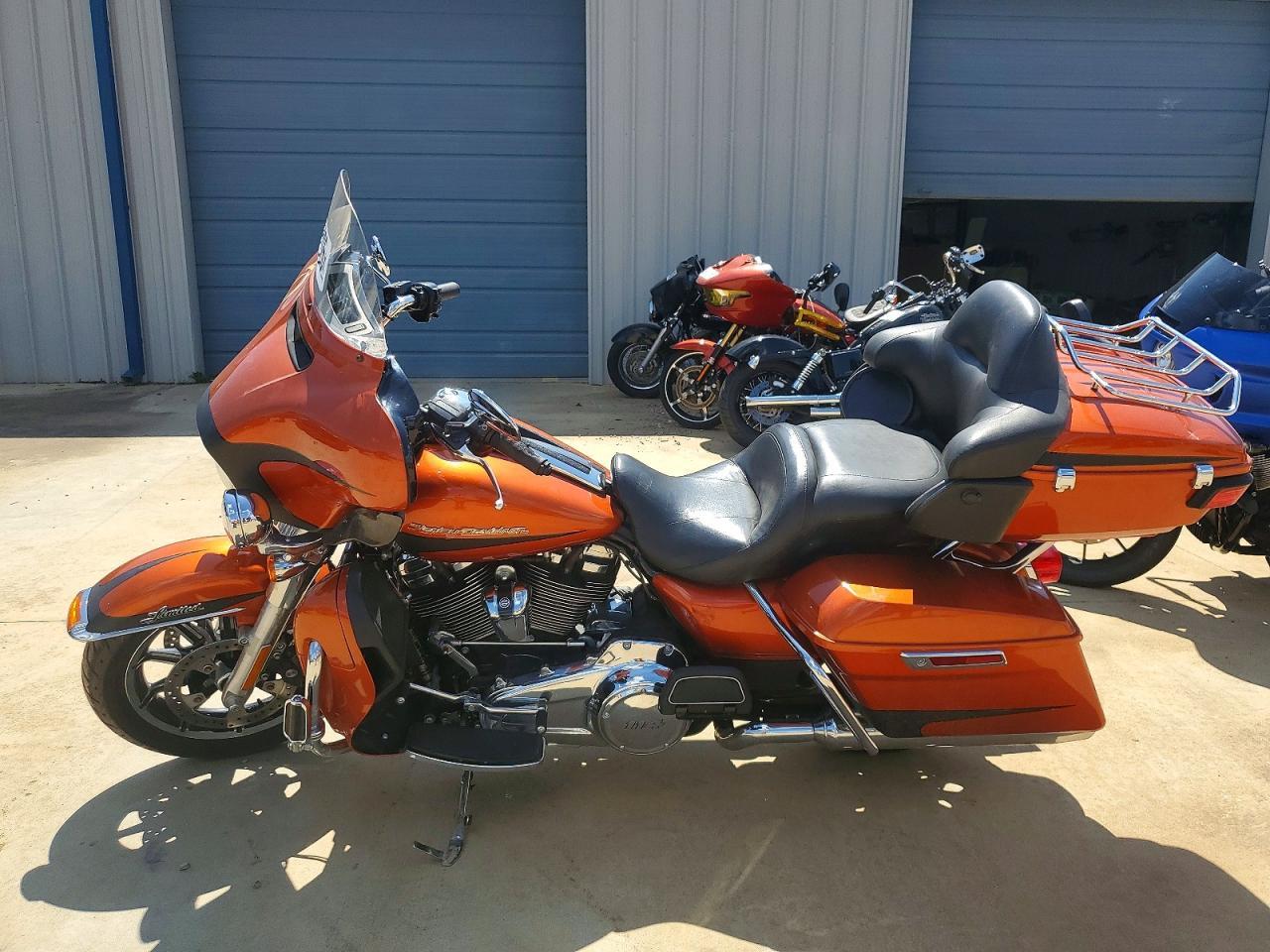 2019 Harley-Davidson Flhtk - Image 3