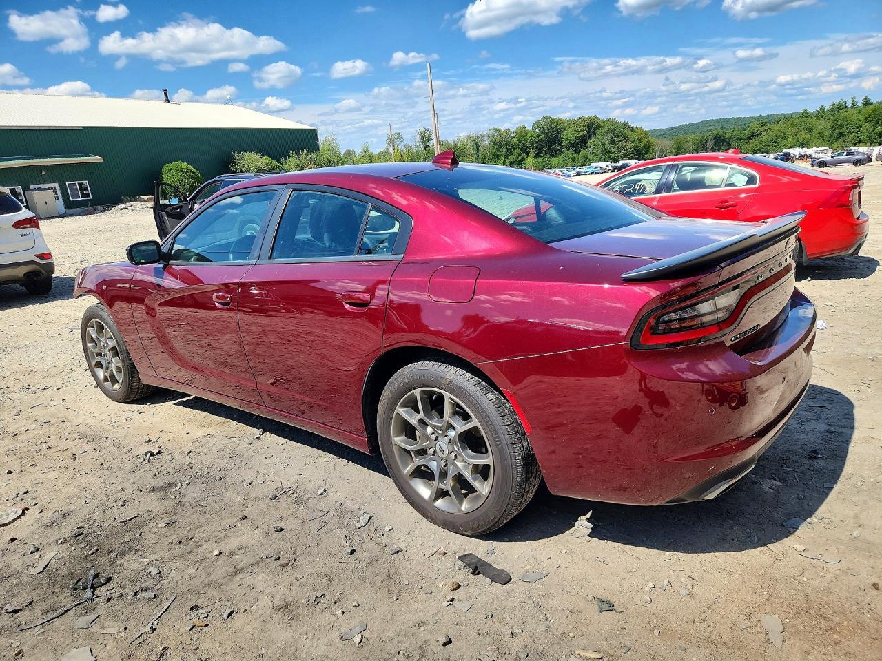 2017 Dodge Charger Sxt - Фото 2