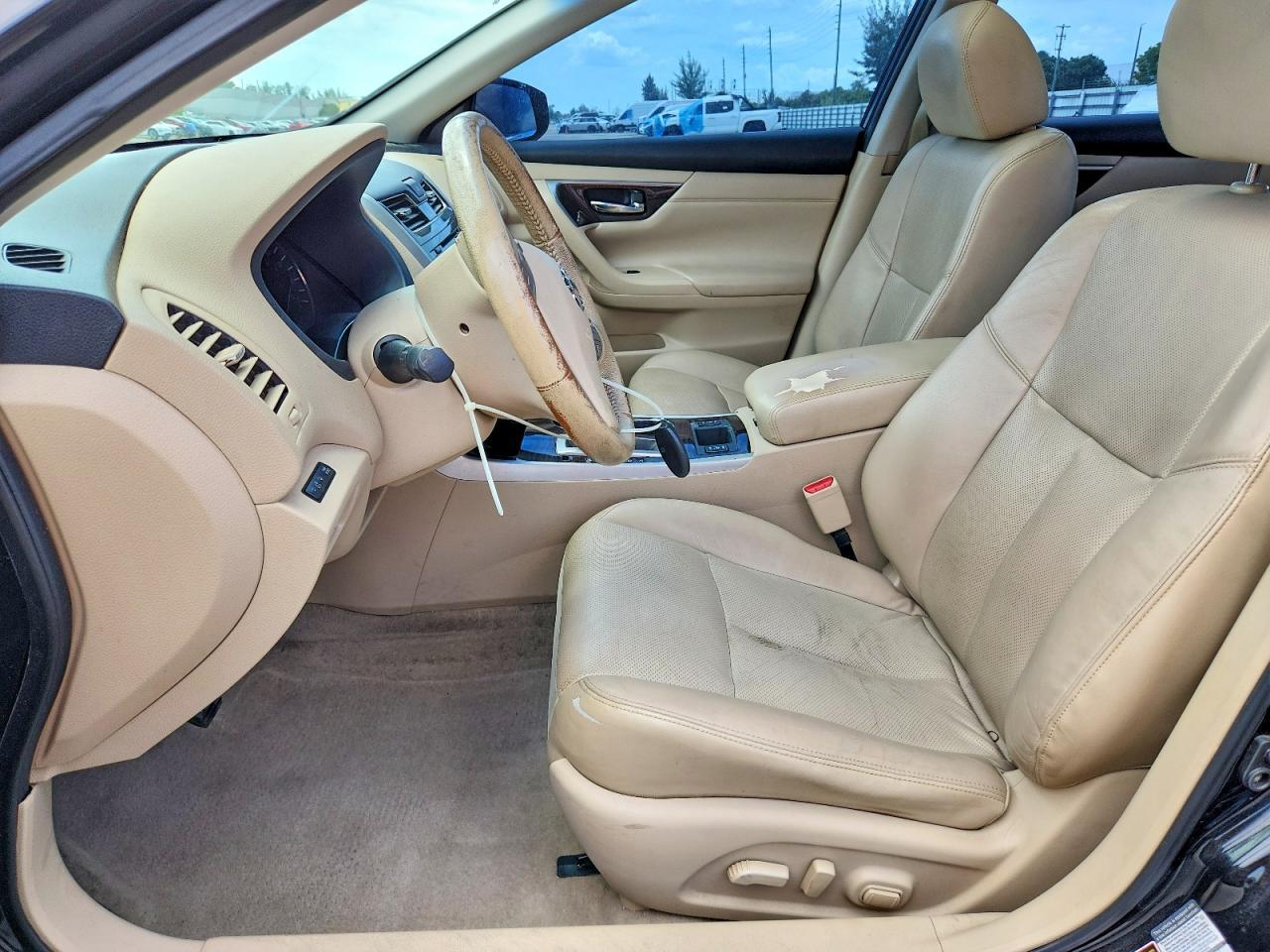 2014 Nissan Altima 2.5 - Фото 7