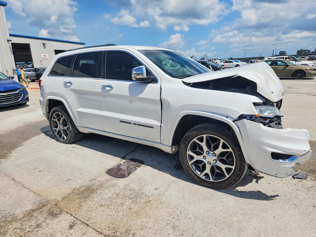2019 Jeep Grand Cherokee Overland - Фото 4