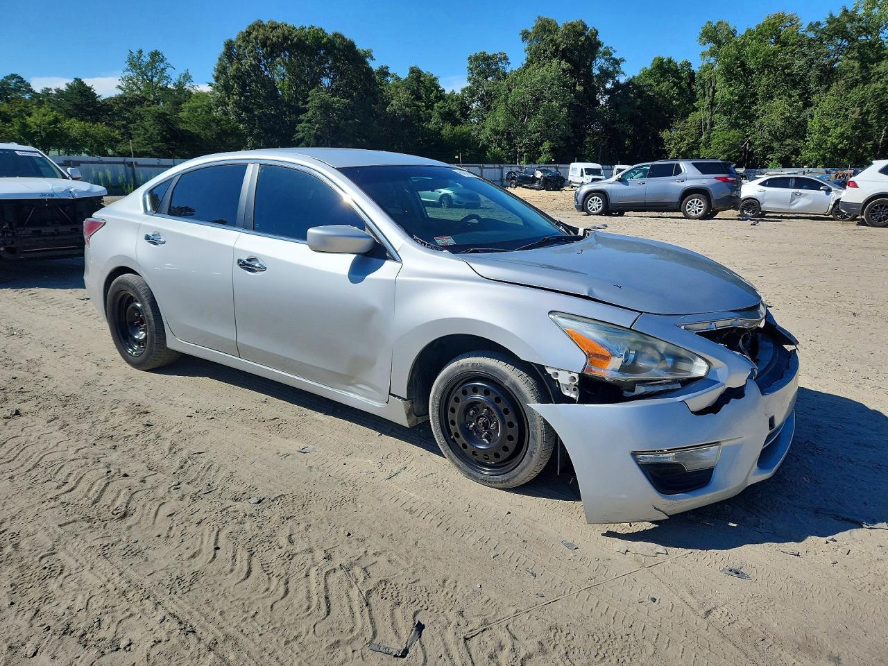 2015 Nissan Altima 2.5 S - Image 4