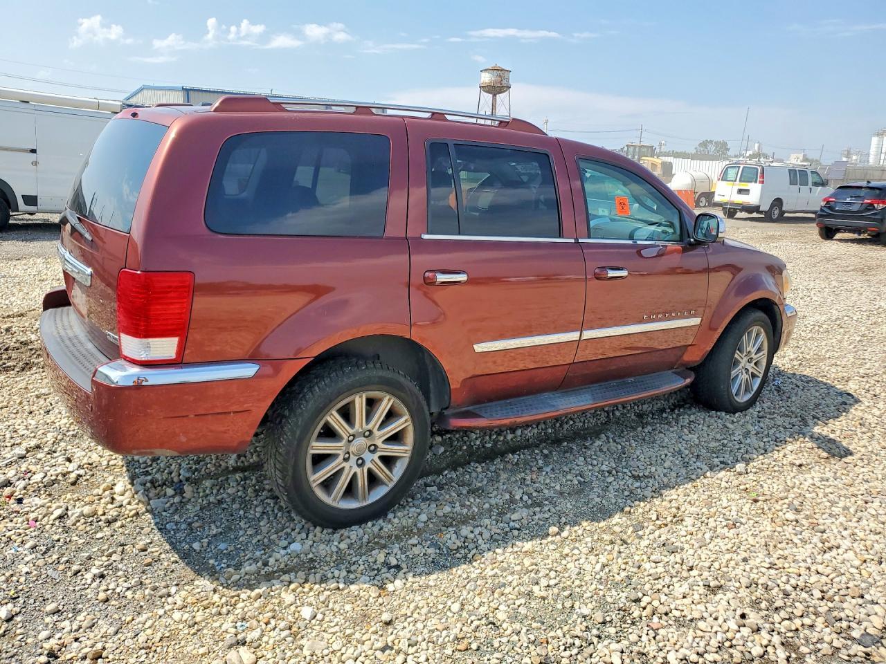 2008 Chrysler Aspen Limited - Фото 3