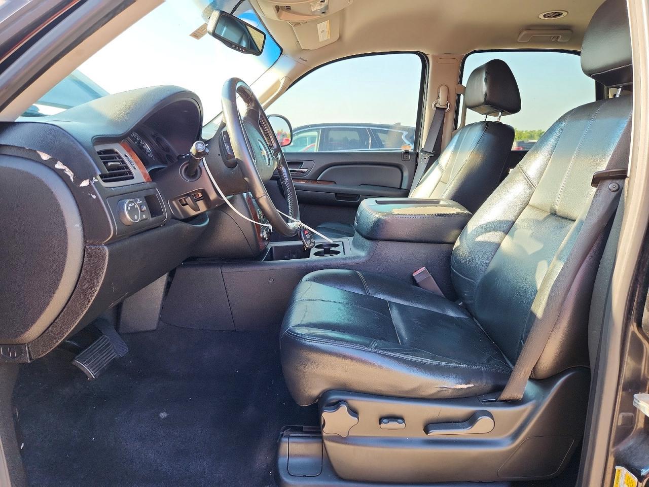 2009 Chev Tahoe 1500 - Image 7