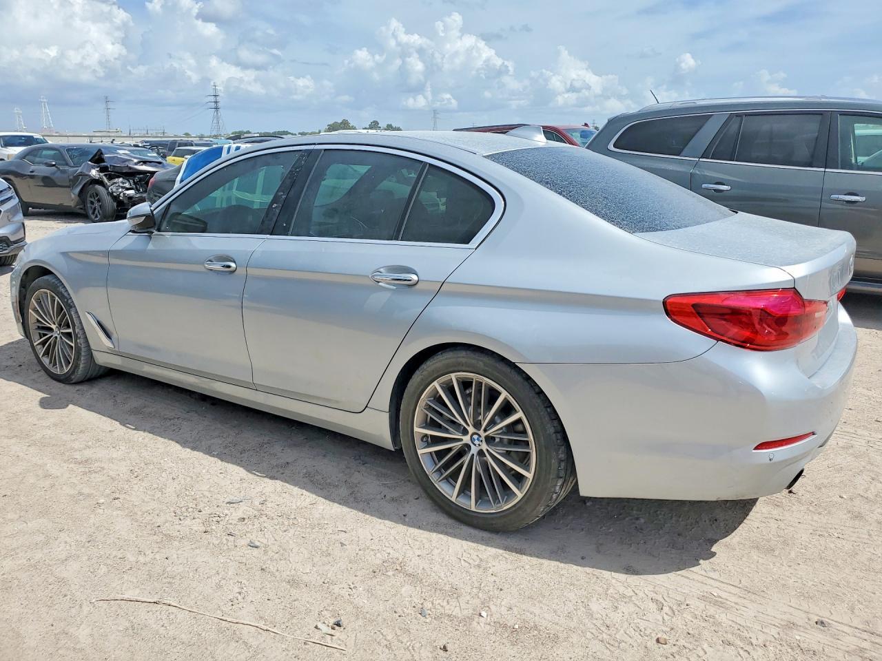 2018 BMW 530 I - Image 2