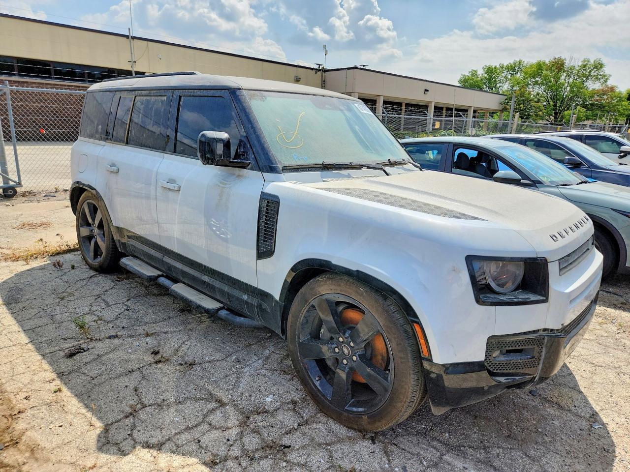 2023 Land Rover Defender 110 X-Dynamic Se - Фото 4