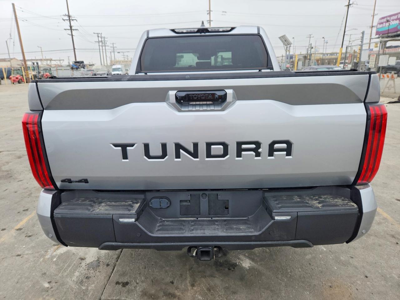 2025 Toyota Tundra - Фото 6