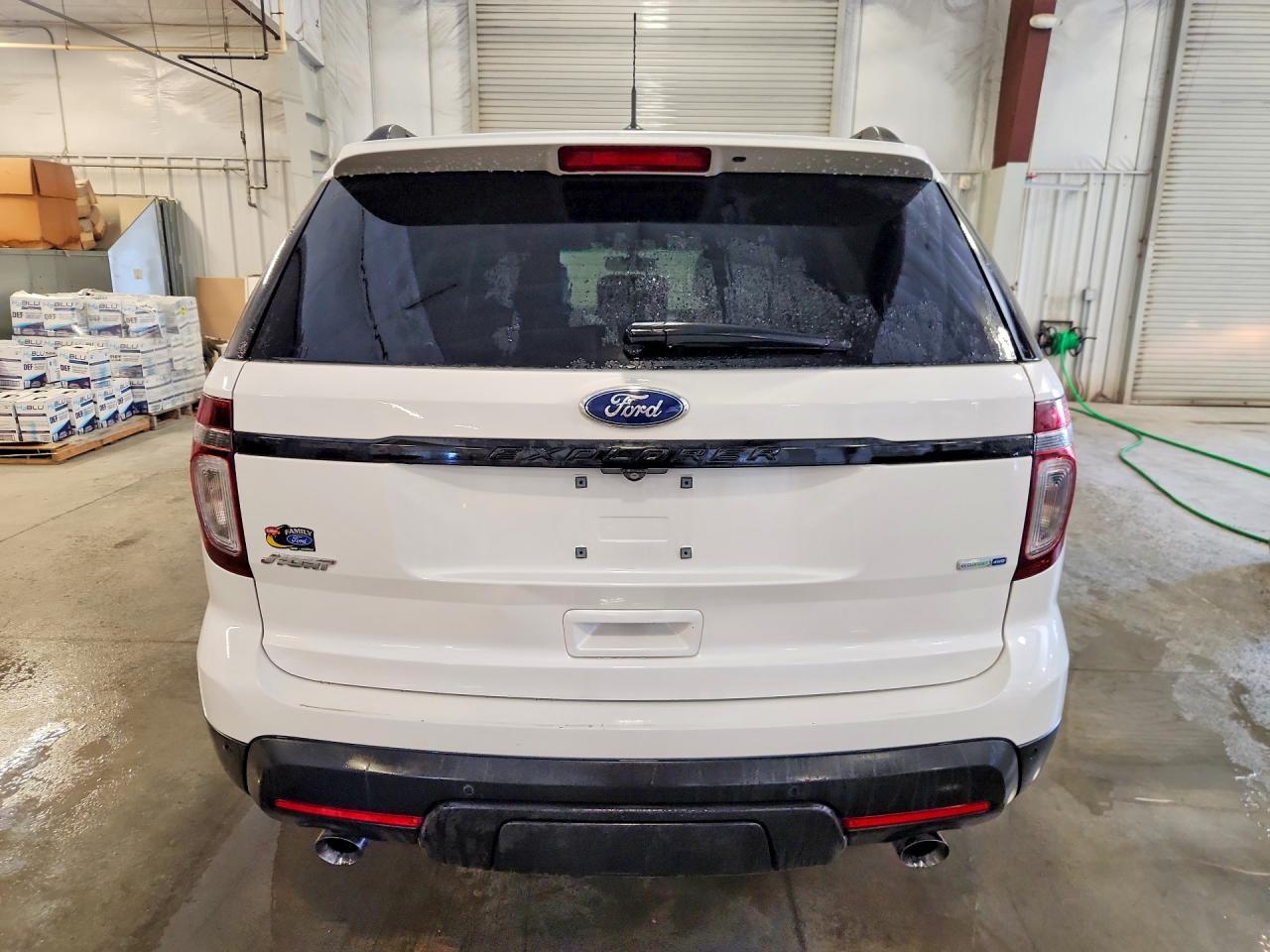 2014 Ford Explorer Sport - Image 6