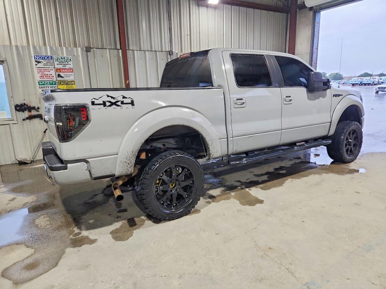 2014 Ford F150 Supercrew - Фото 3