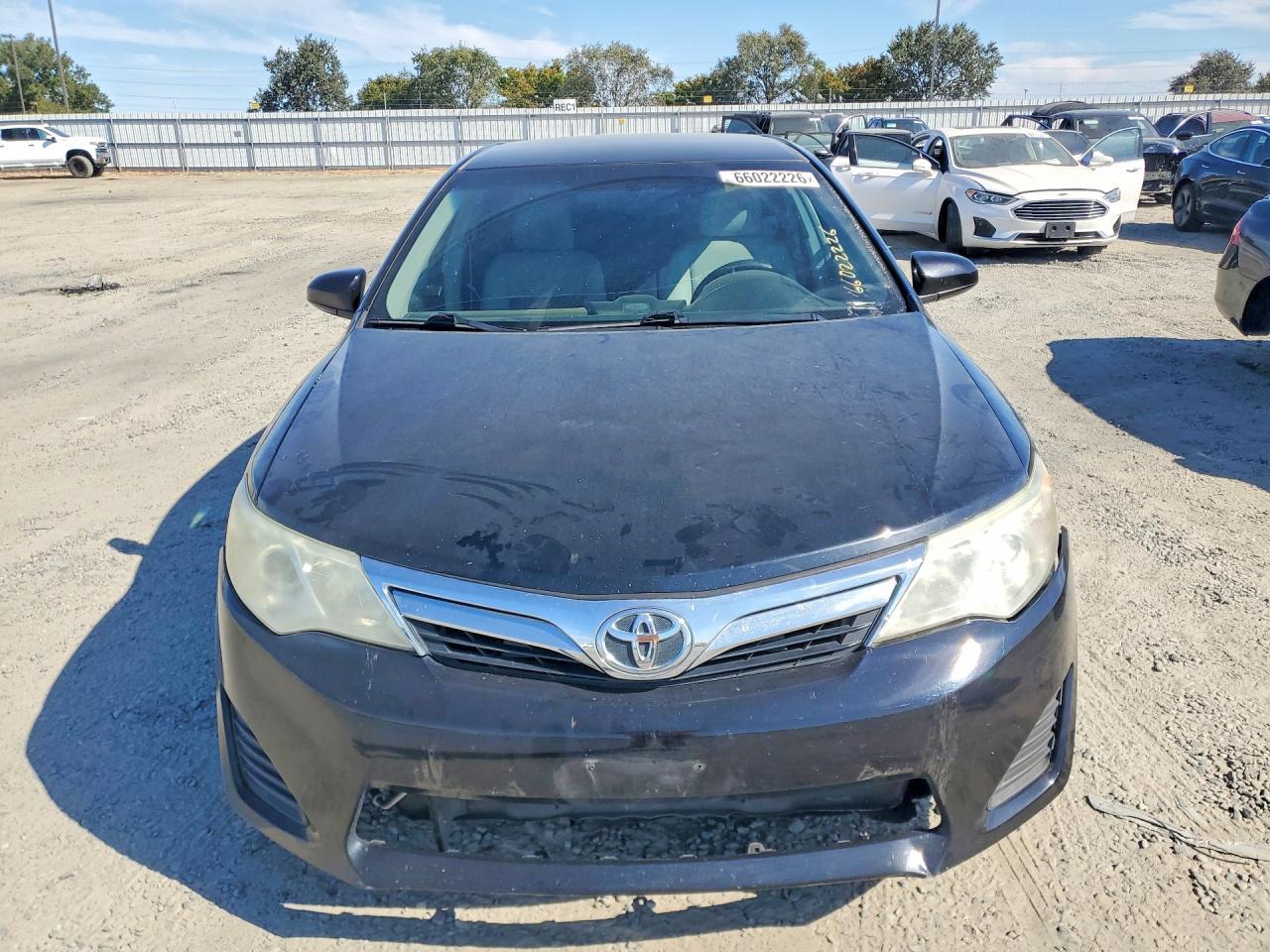 2012 Toyota Camry Le - Image 5
