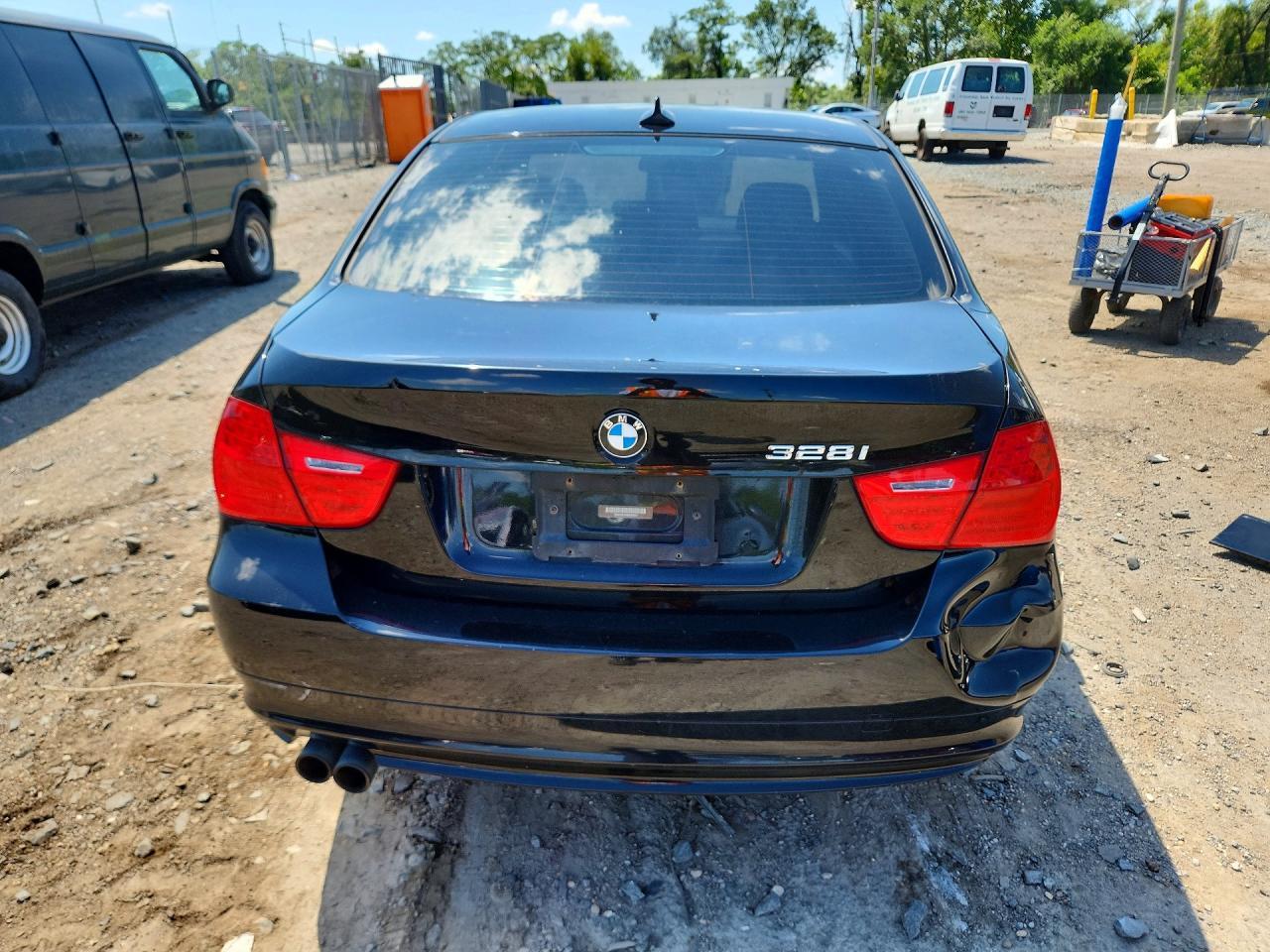 2011 BMW 328 Xi Sulev - Фото 6