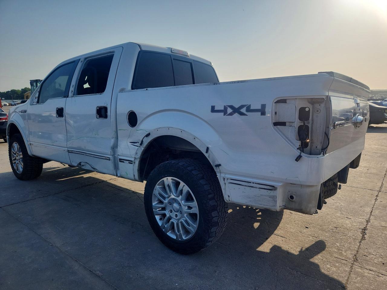 2012 Ford F150 Supercrew - Фото 2