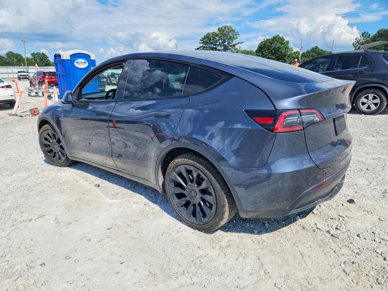 2021 Tesla Model Y - Фото 2
