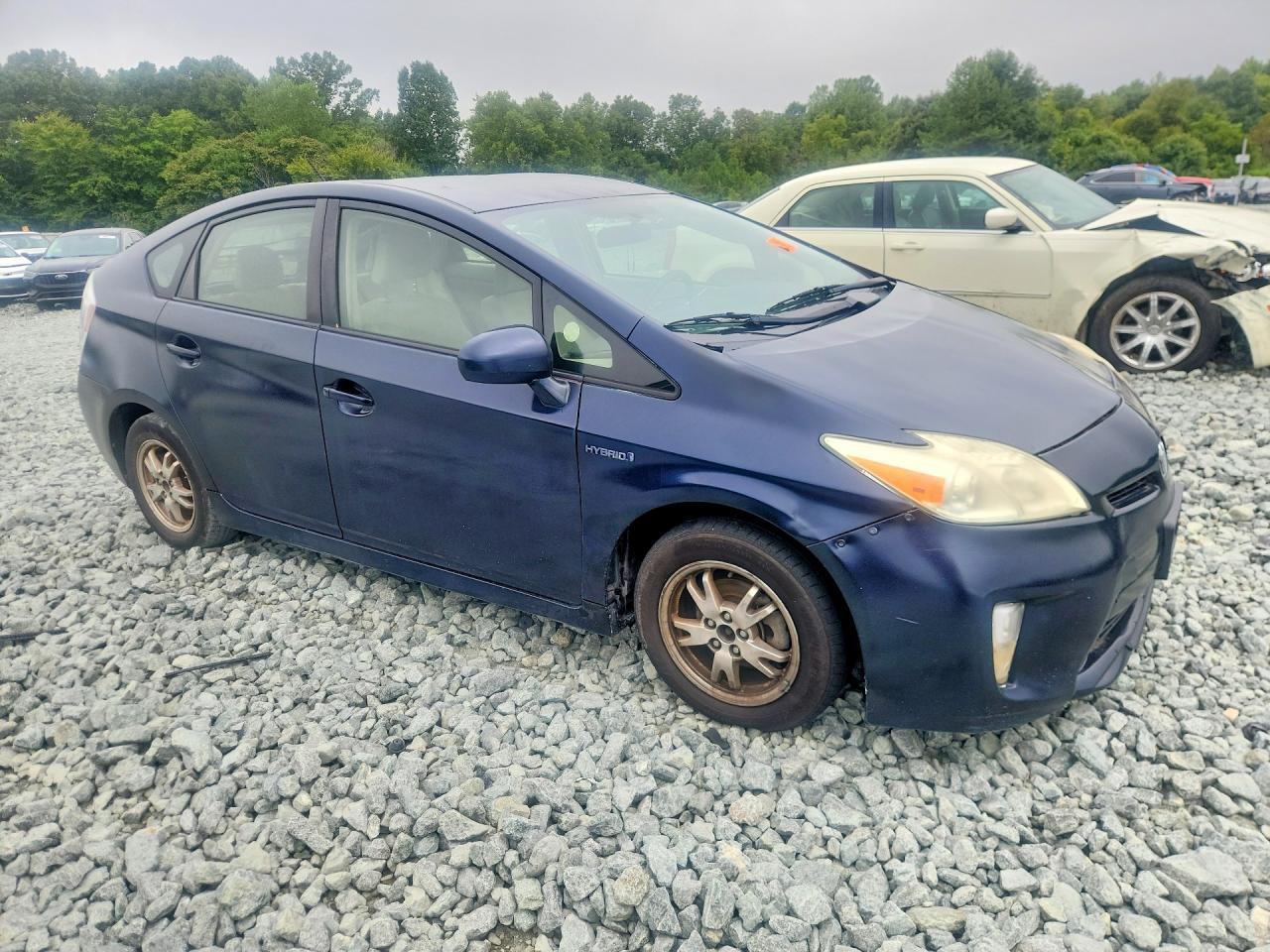2012 Toyota Prius Two - Фото 4