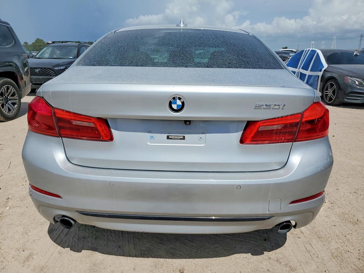 2018 BMW 530 I - Image 6