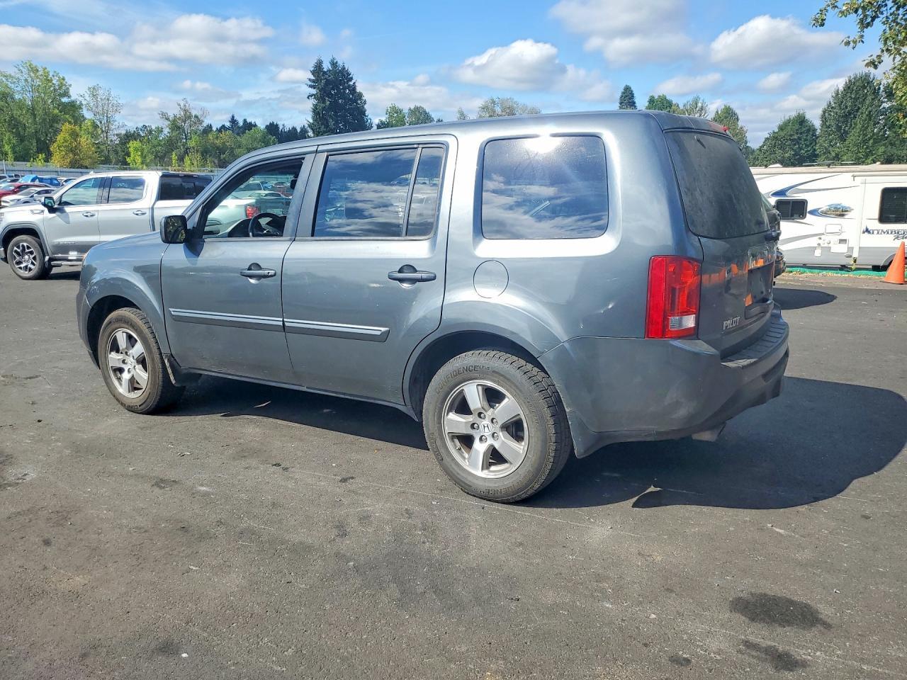 2013 Honda Pilot 4D 4Wd - Фото 2