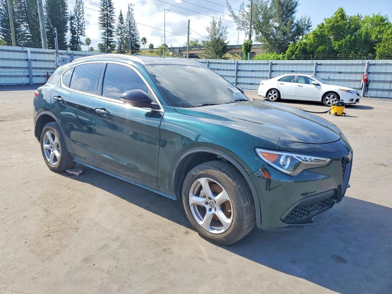 2019 Alfa Romeo Stelvio - Фото 4