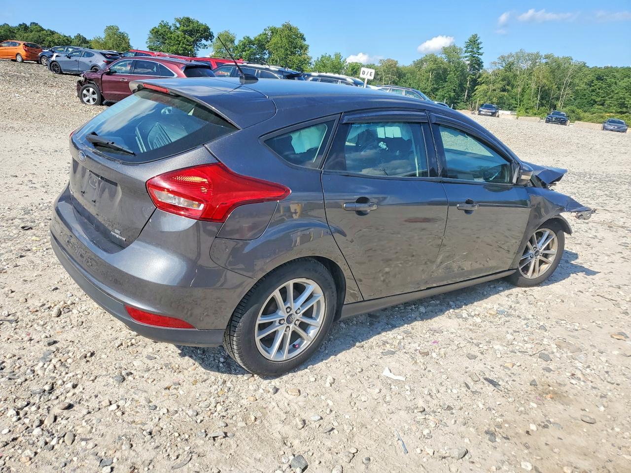 2015 Ford Focus Se - Image 3