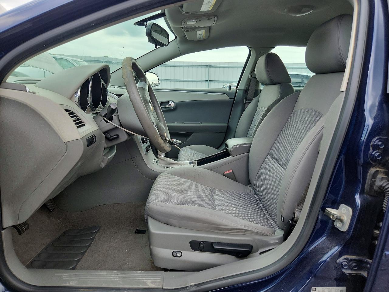 2011 Chevrolet Malibu Ls - Фото 7