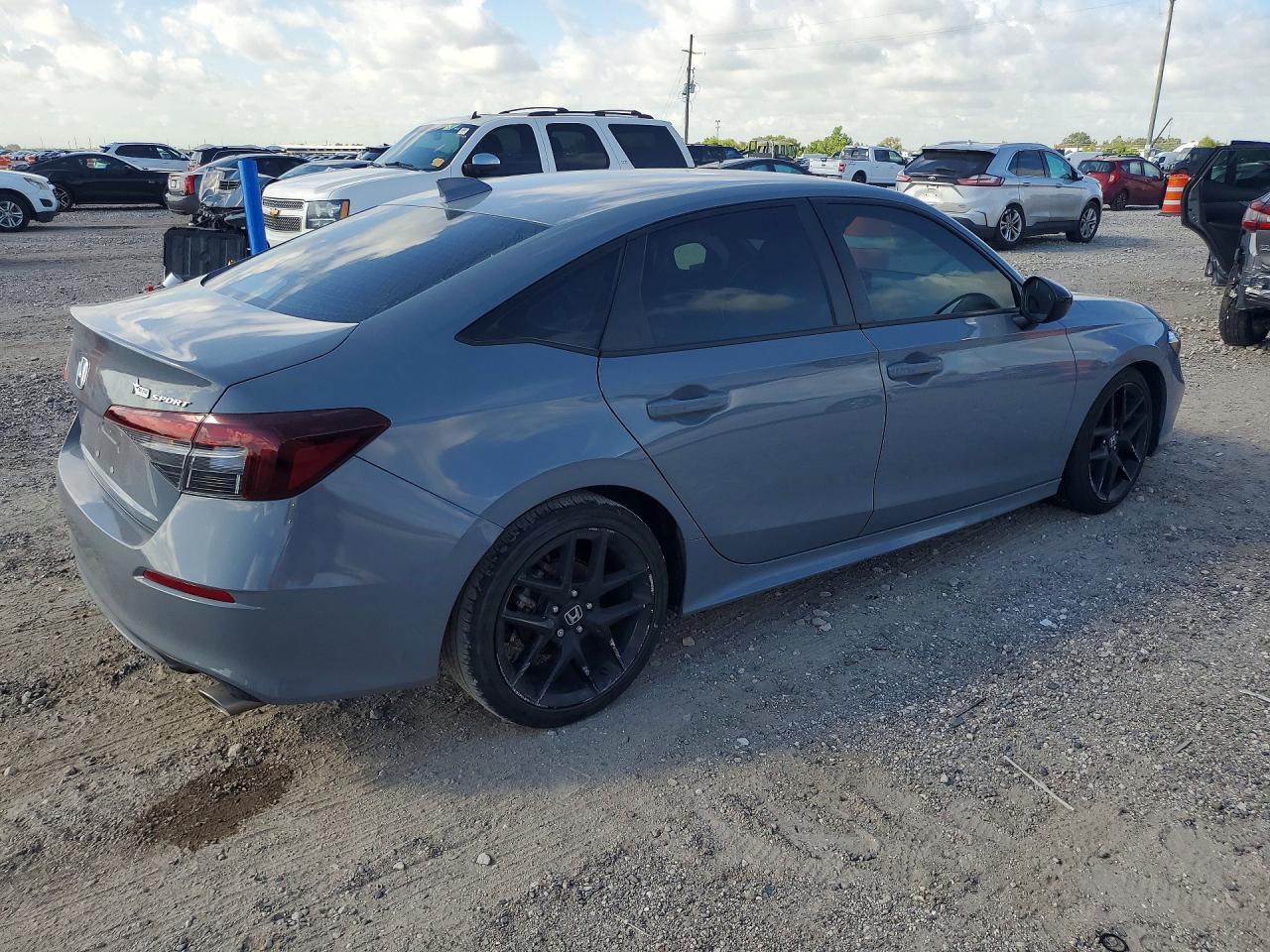 2025 Honda Civic Sport - Image 3