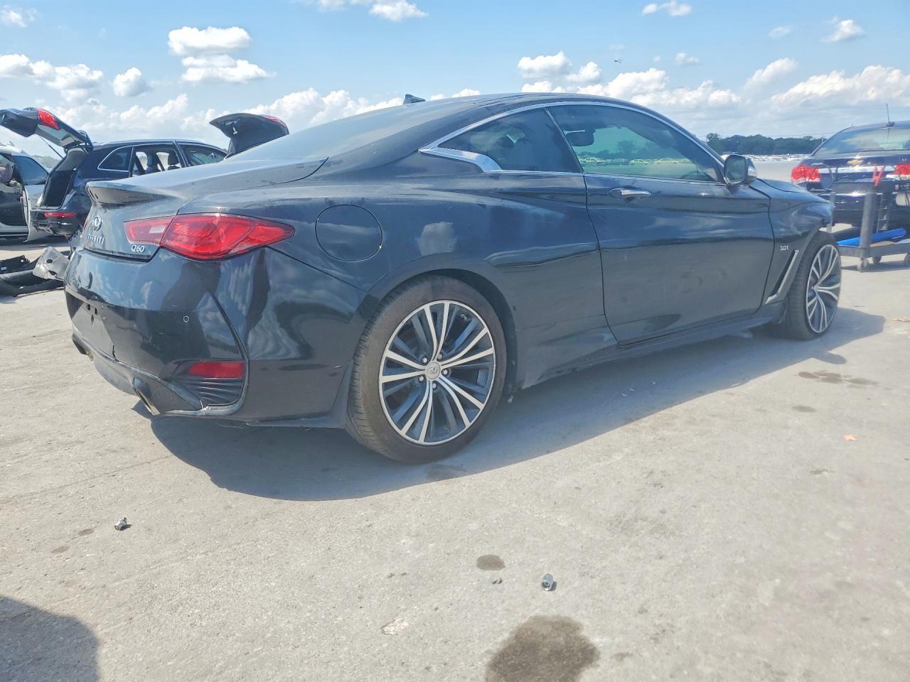 2017 Infiniti Q60 Premium - Image 3