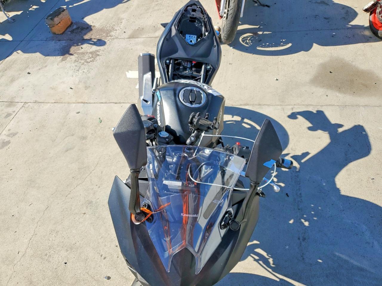 2026 Kawasaki Ex500 - Image 5