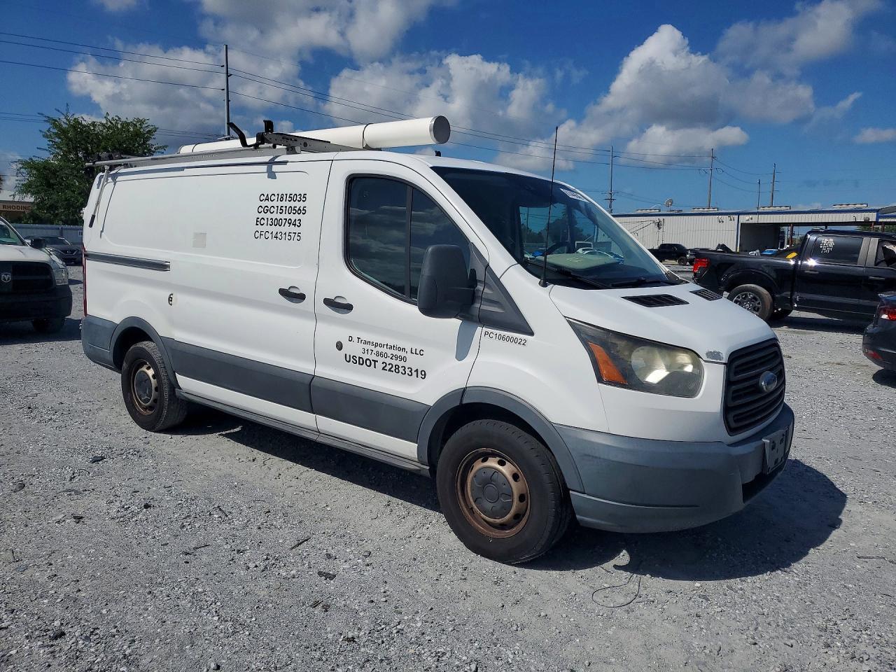 2017 Ford Transit T-150 - Image 4