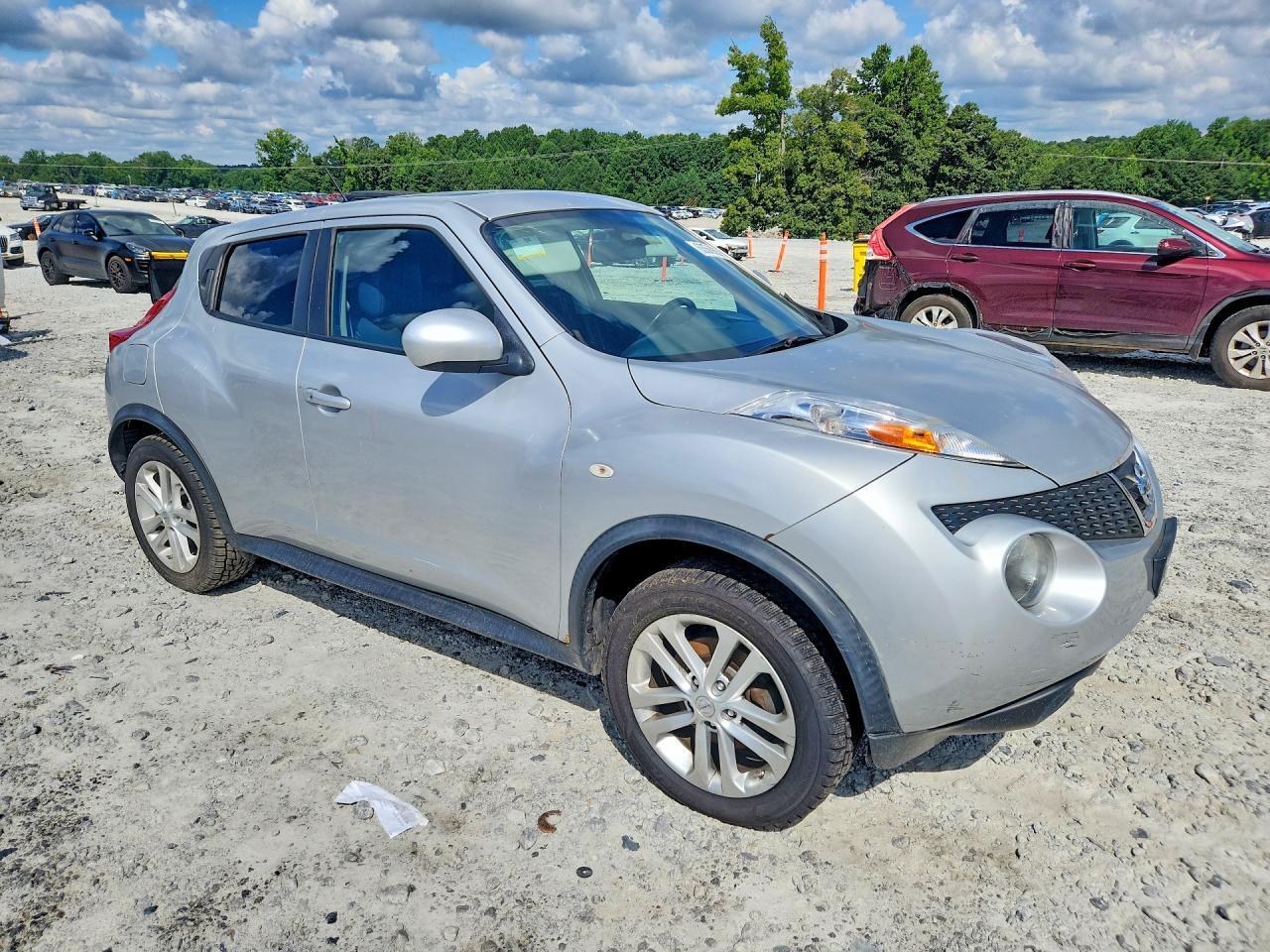 2013 Nissan Juke S - Фото 4