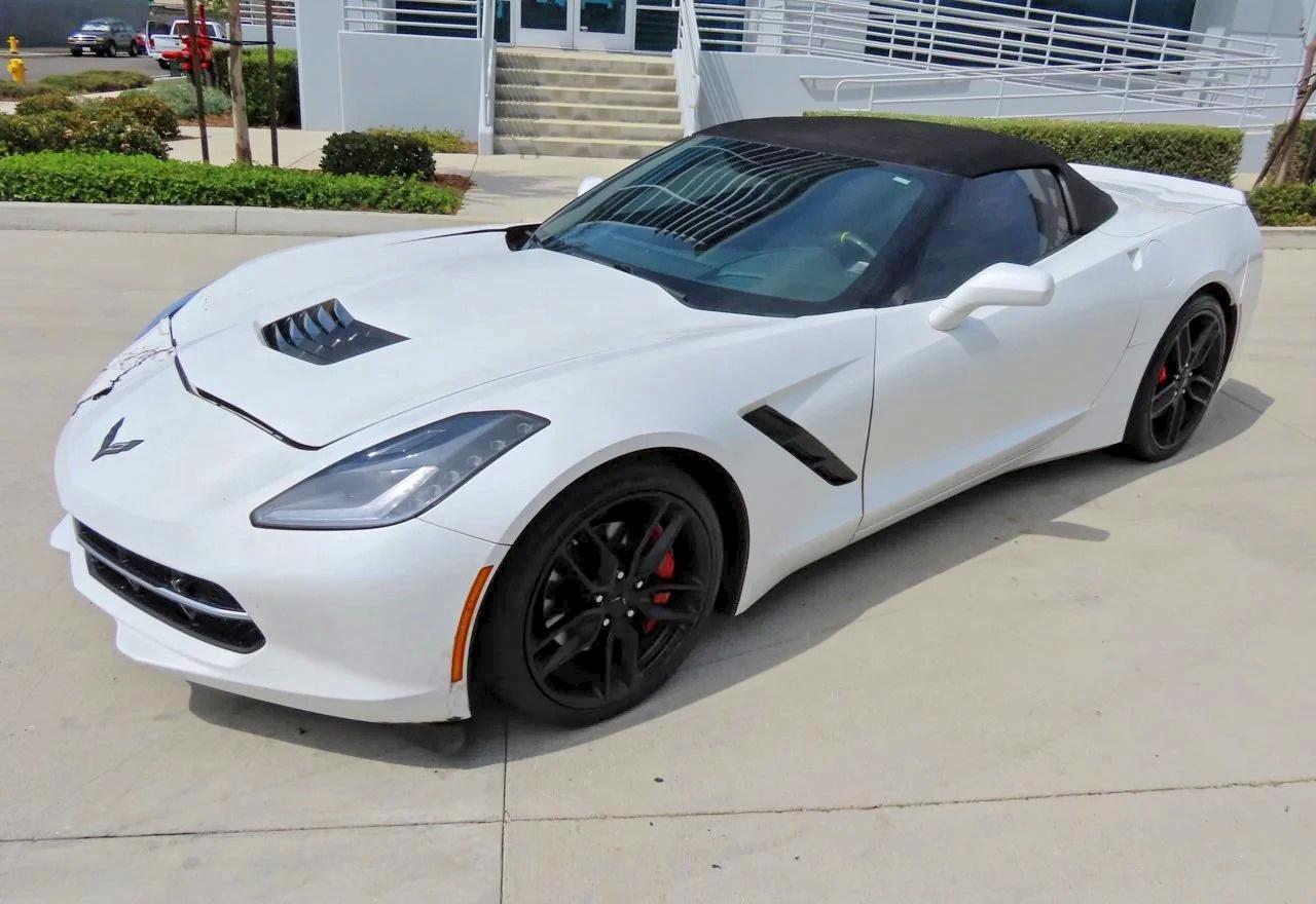 2017 Chevrolet Corvette Stingray Z51 2Lt - Image 2