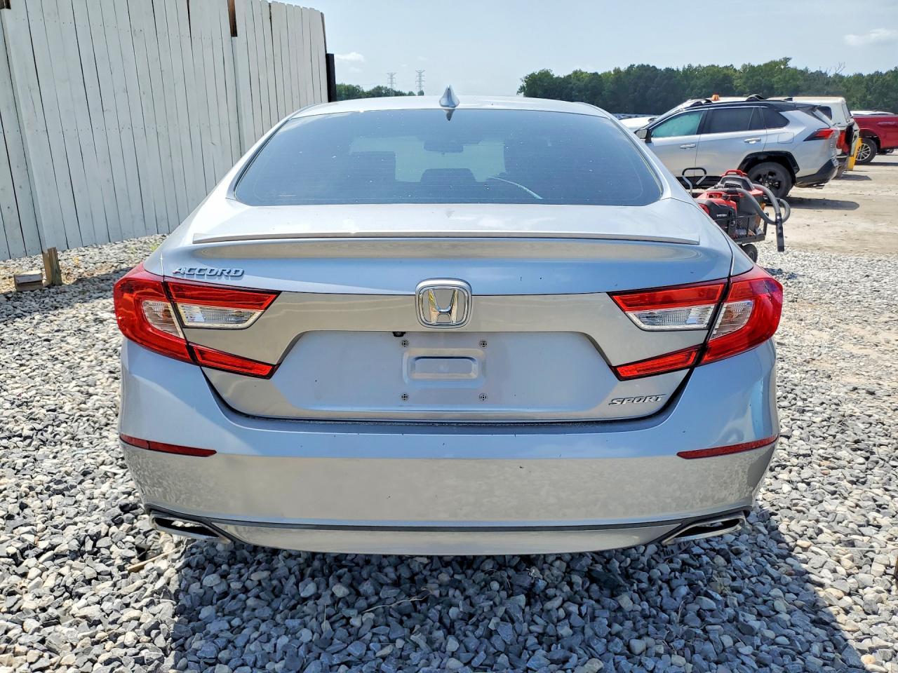 2020 Honda Accord Sport - Image 6