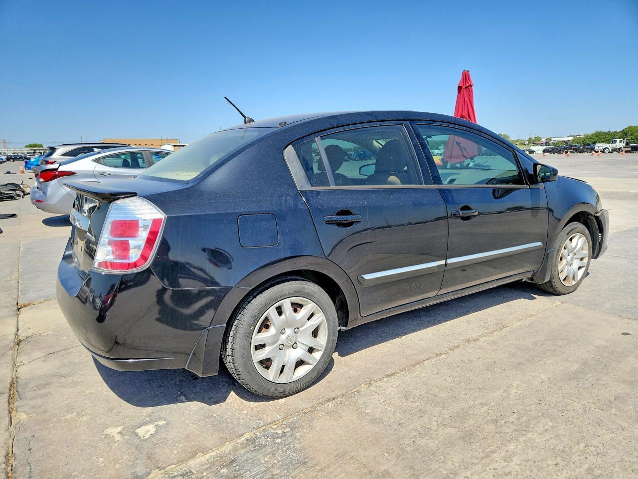 2012 Nissan Sentra 2.0 - Фото 3