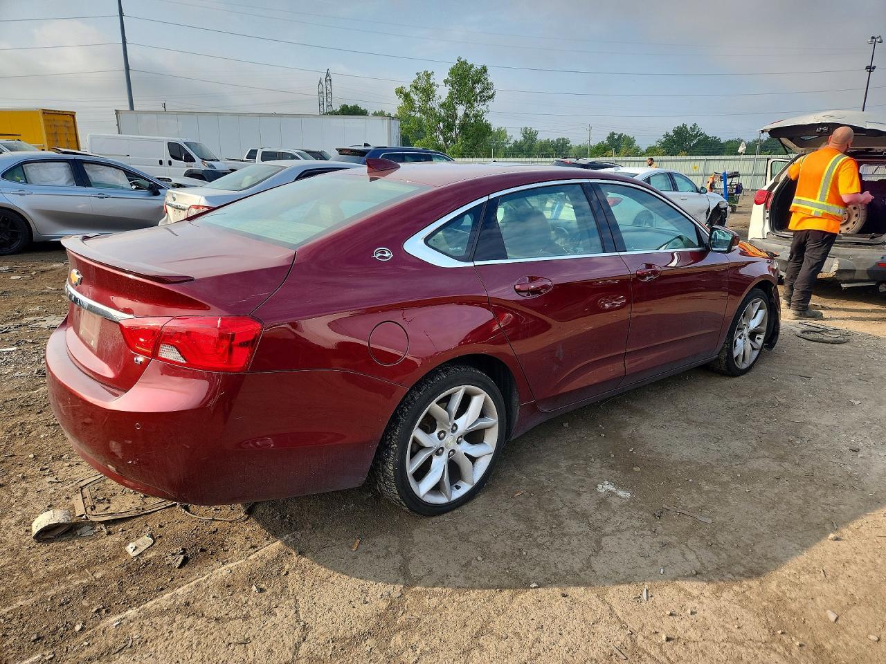2016 Chevrolet Impala Lt - Фото 3