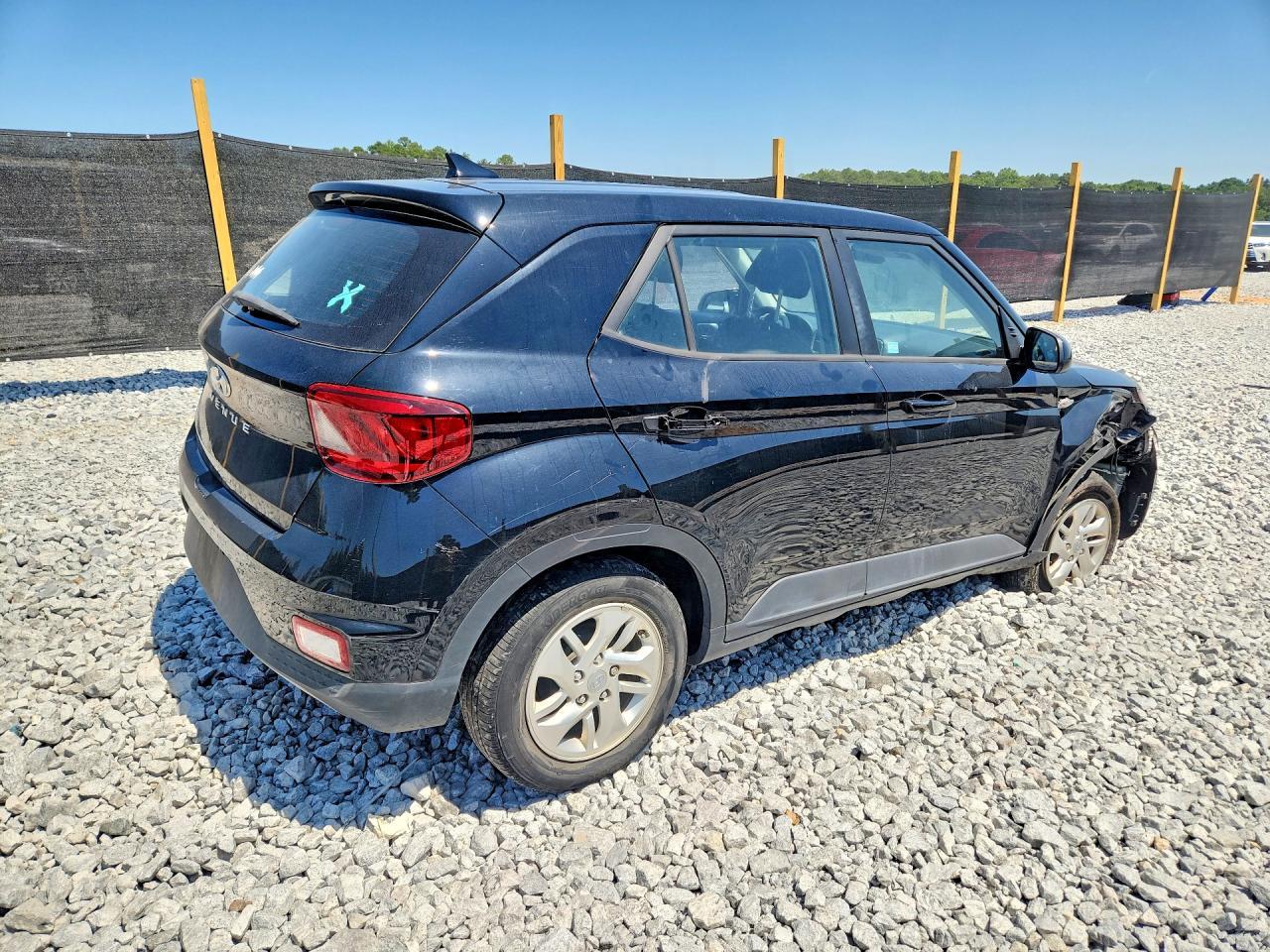 2022 Hyundai Venue Se - Фото 3