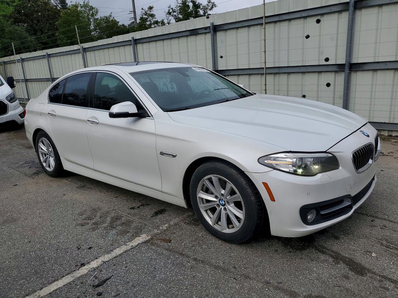 2016 BMW 528 I - Image 4