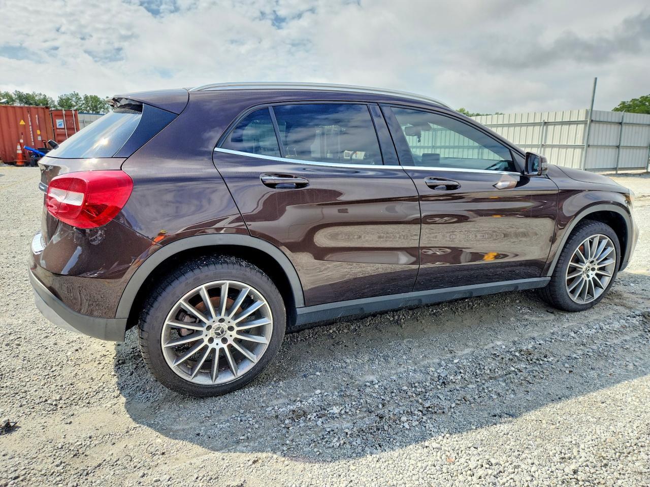2018 Mercedes-Benz Gla 250 - Фото 3