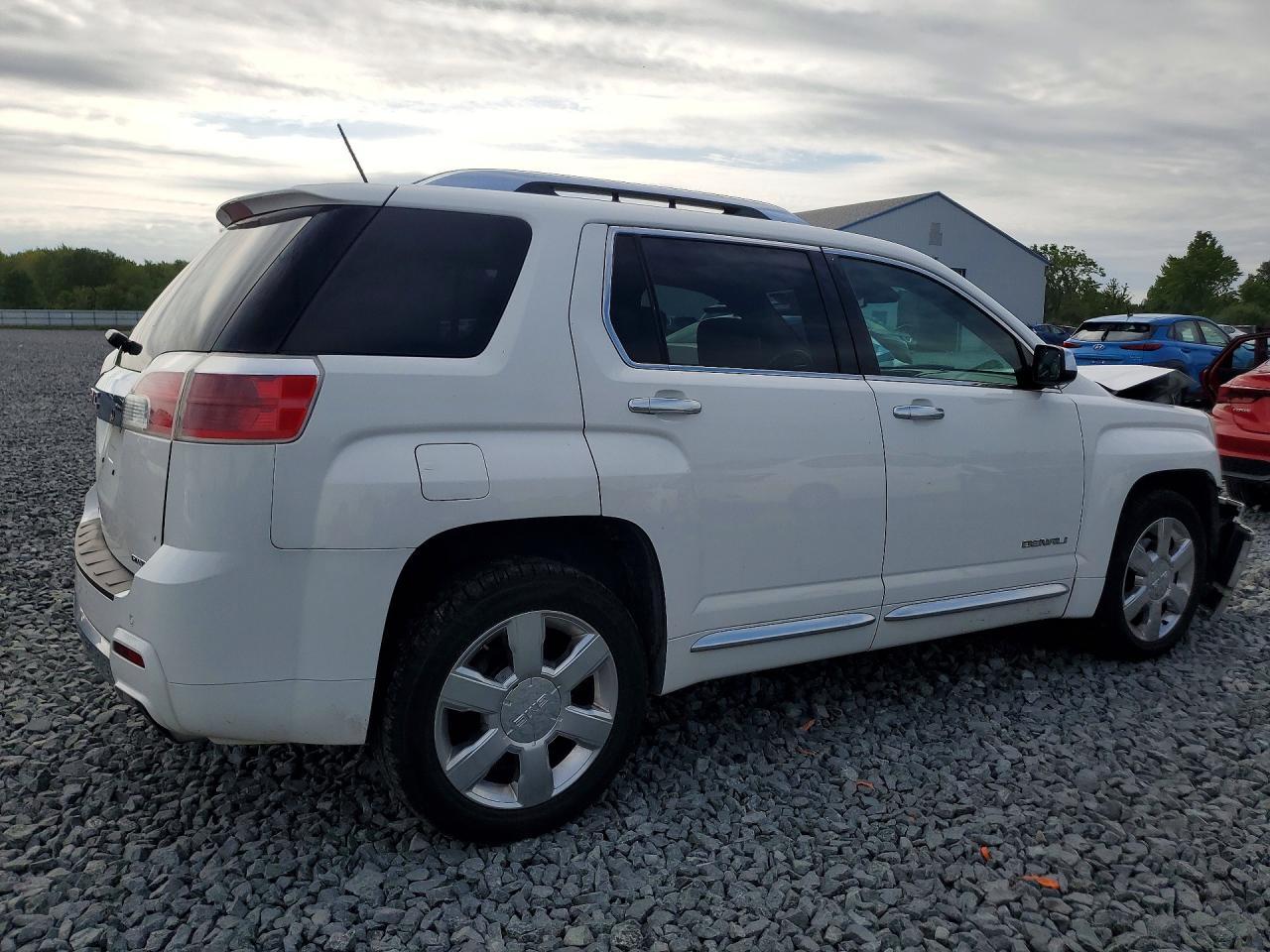2015 GMC Terrain Denali - Фото 3