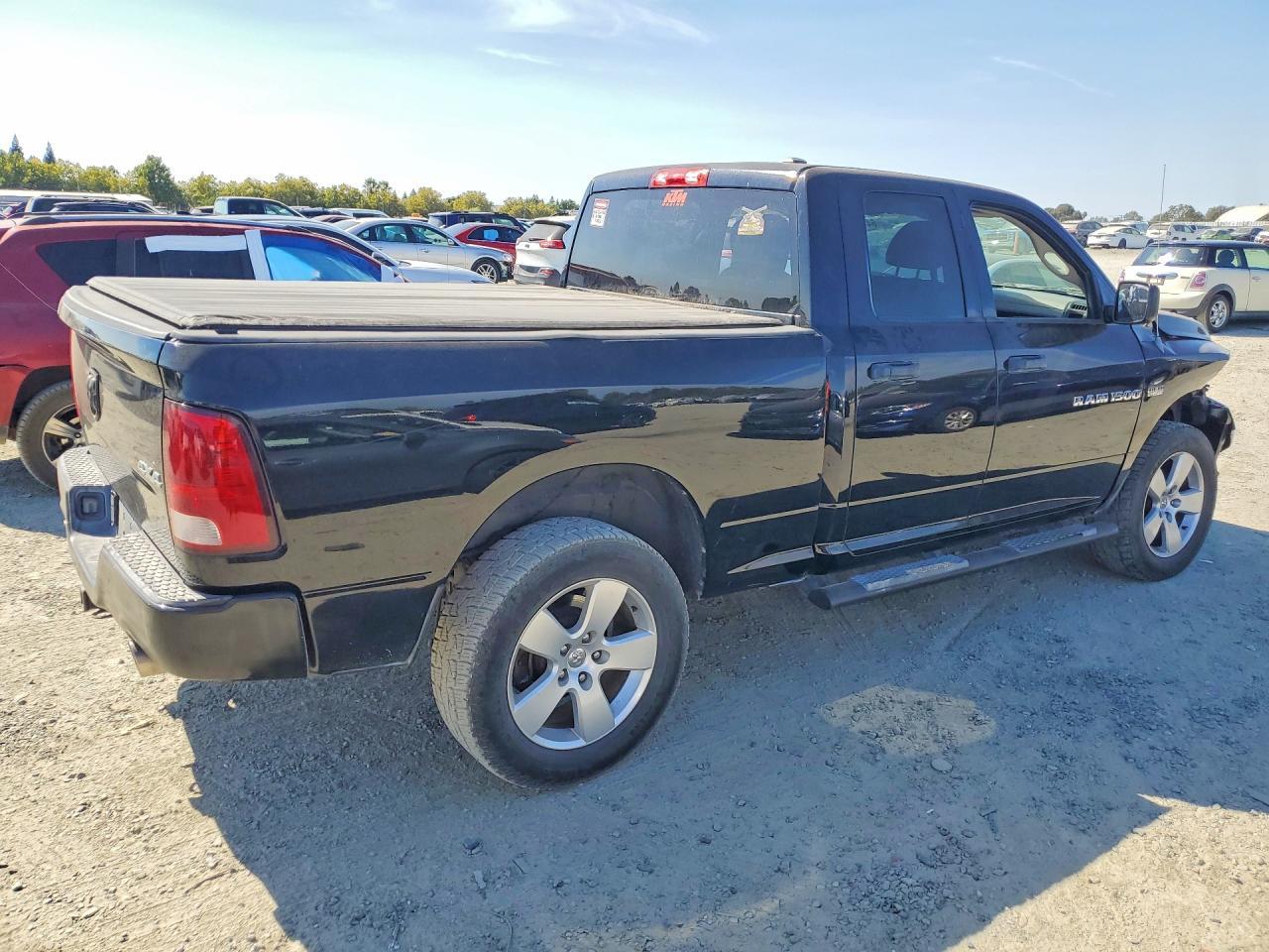2012 Dodge Ram 1500 St - Фото 3