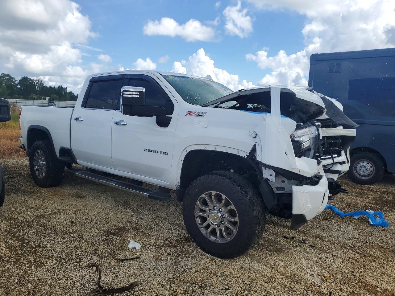 2025 Chevrolet Silverado K2500 Heavy Duty Ltz - Image 4