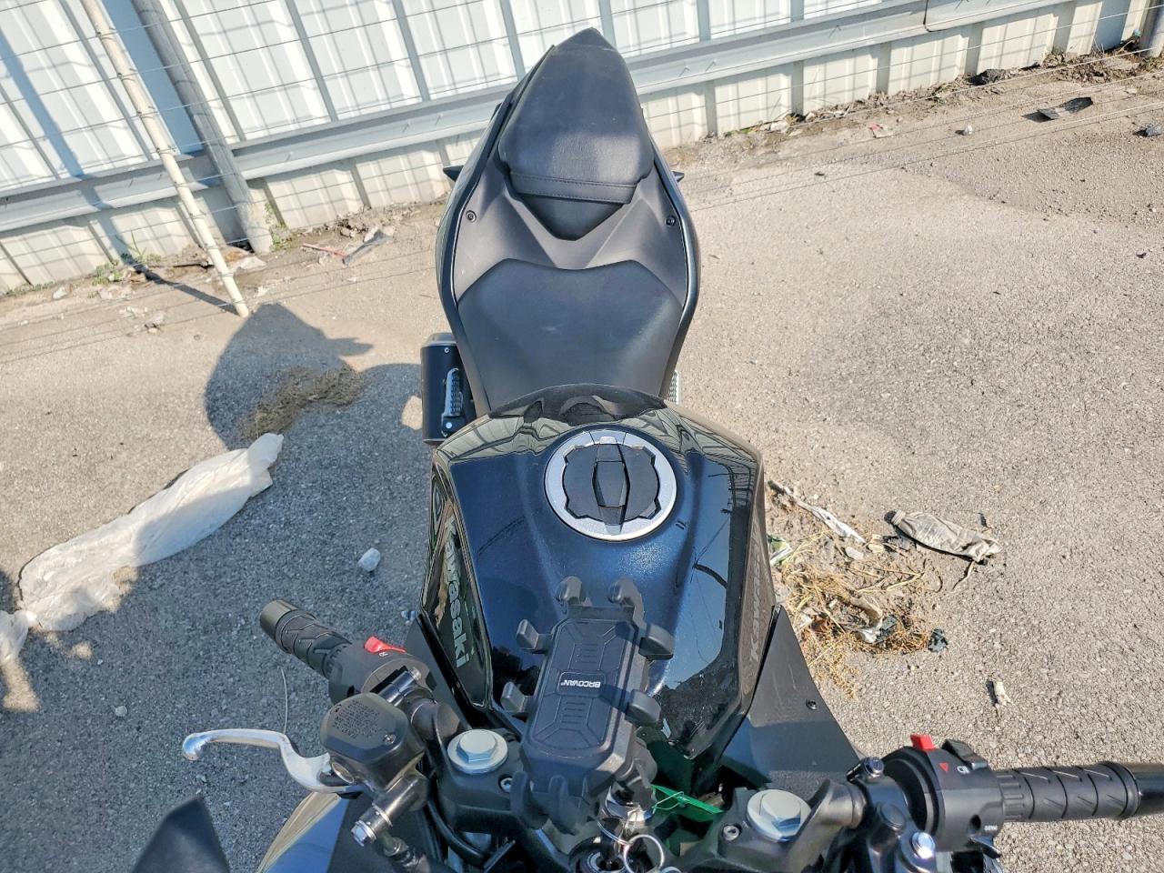2025 Kawasaki Ex500 - Фото 5