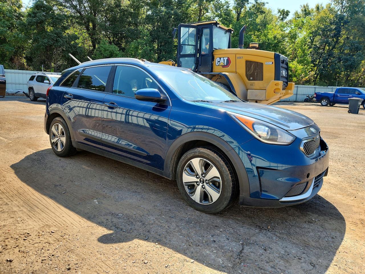 2018 Kia Niro Lx - Image 4