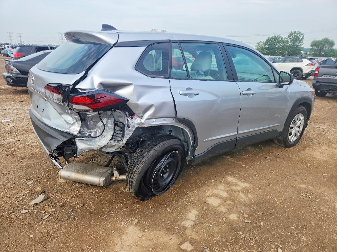 2026 Toyota Corolla Cross L - Фото 3
