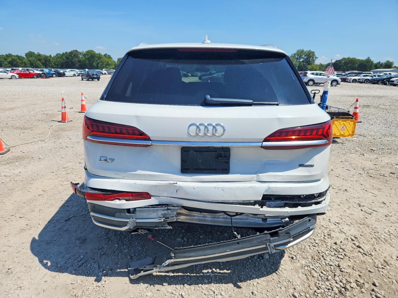 2021 Audi Q7 Premium Plus - Фото 6