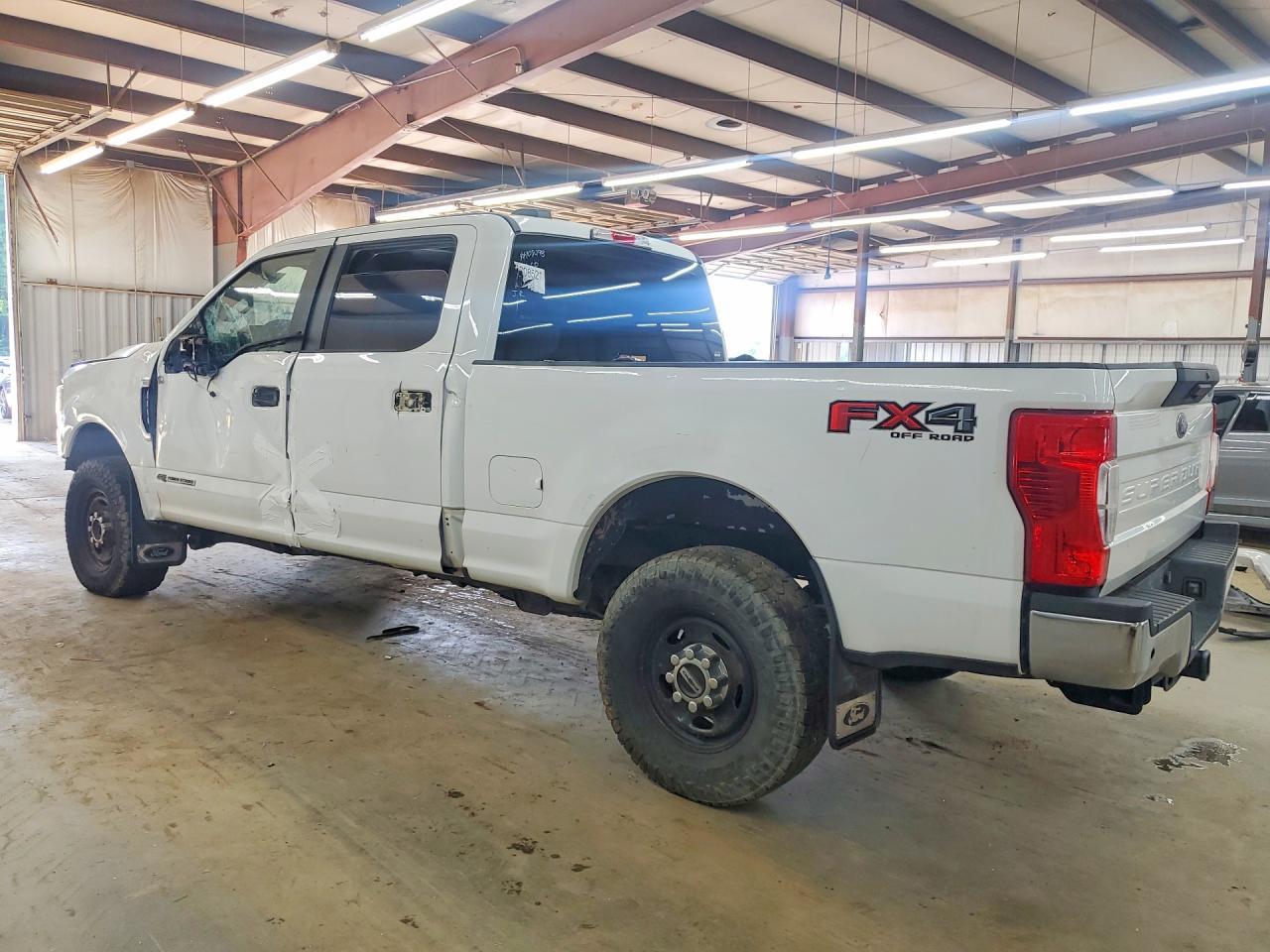 2020 Ford F250 Super Duty - Фото 2