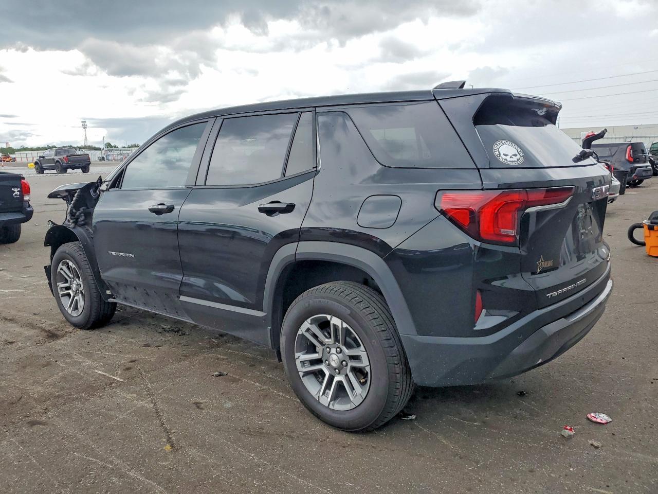 2025 GMC Terrain Elevation - Фото 2