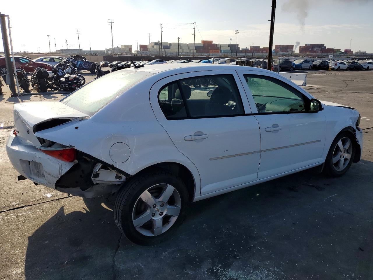 2010 Chevrolet Cobalt 1Lt - Фото 3