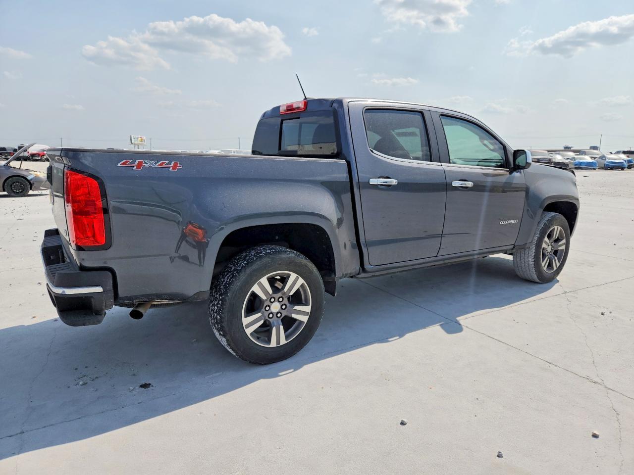 2016 Chevrolet Colorado Lt - Фото 3