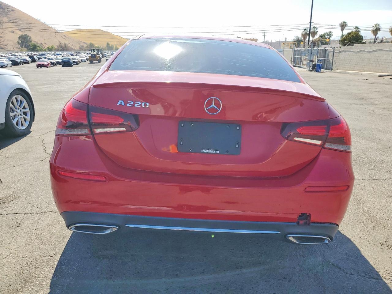2020 Mercedes-Benz A 220 - Фото 6