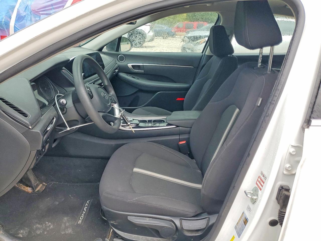 2022 Hyundai Sonata Se - Image 7